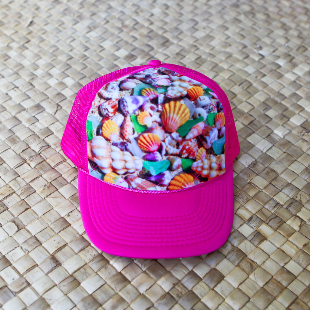 Seashells By the Seashore Hat