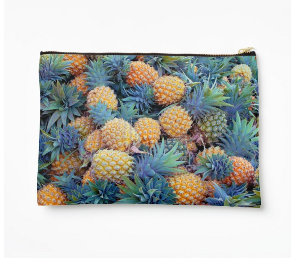 Tahitian Pineapple Harvest Clutch