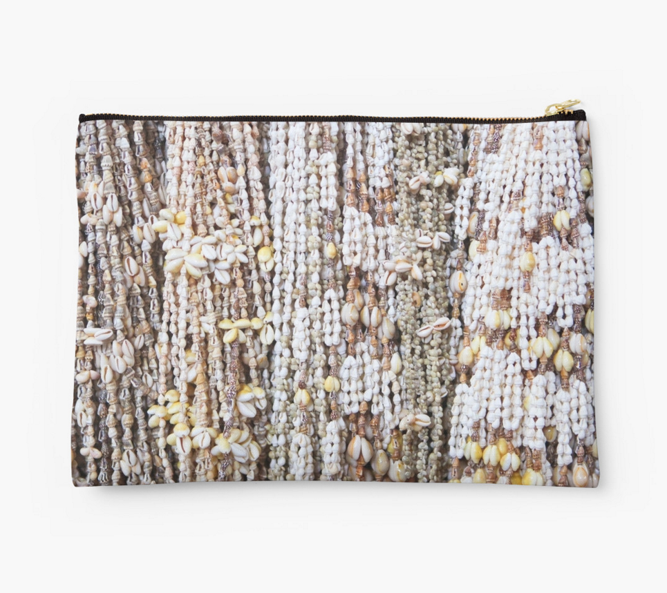 Tahiti Shell Leis Clutch
