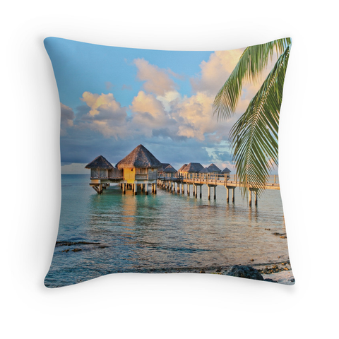 Tikehau Bungalows Pillow